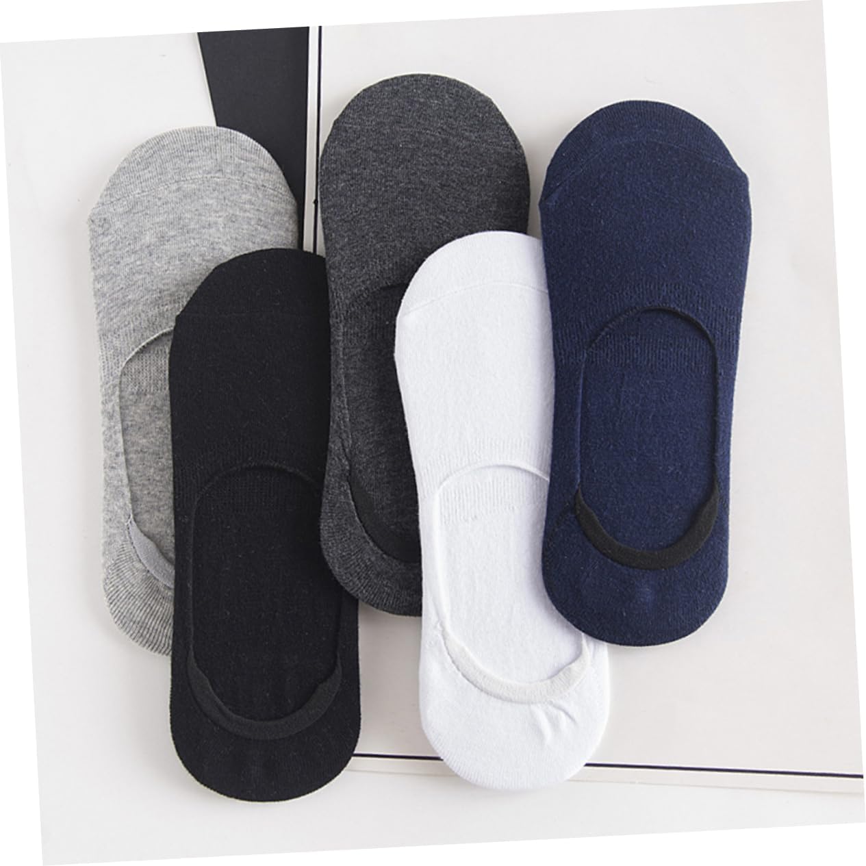 5 Pairs Men's Low Cut Silicone Anti-Skid Socks for Spring and Summer Invisible Comfortable Socks for Casual Wear Random Color