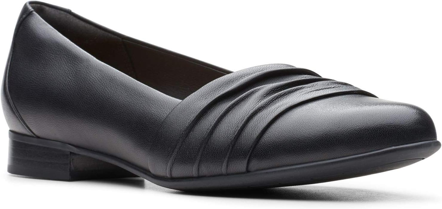 Clarks Women's Un Blush Vibe Ballet Flat