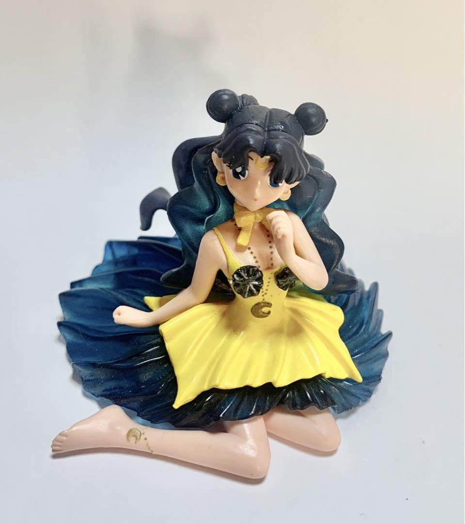 Amazon.co.jp: セーラームーン ルナ フィギュア : ホビー