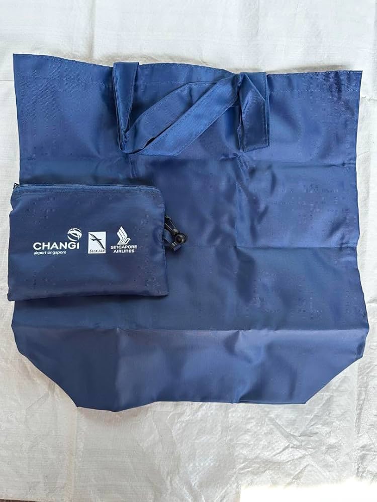 Amazon.co.jp: シンガポール航空携帯エコバッグ : ファッション