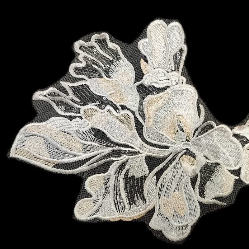repairing lace on wedding dress How to repair a damaged wedding dress?