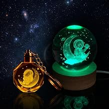 Ay  zerinde Oturan Astronot Tasar ml  Renk De i tiren Cam K re Ve Anahtarl k Set [Enerji S n f  A]