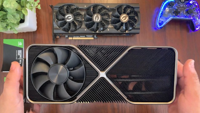 RTX 3090 Founders Edition おまけ付き Amazon.com: NVIDIA GeForce RTX 3090 Founders Edition Graphics Card