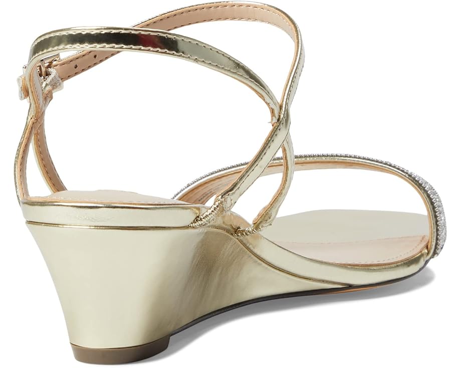 Nina Viola - Back View