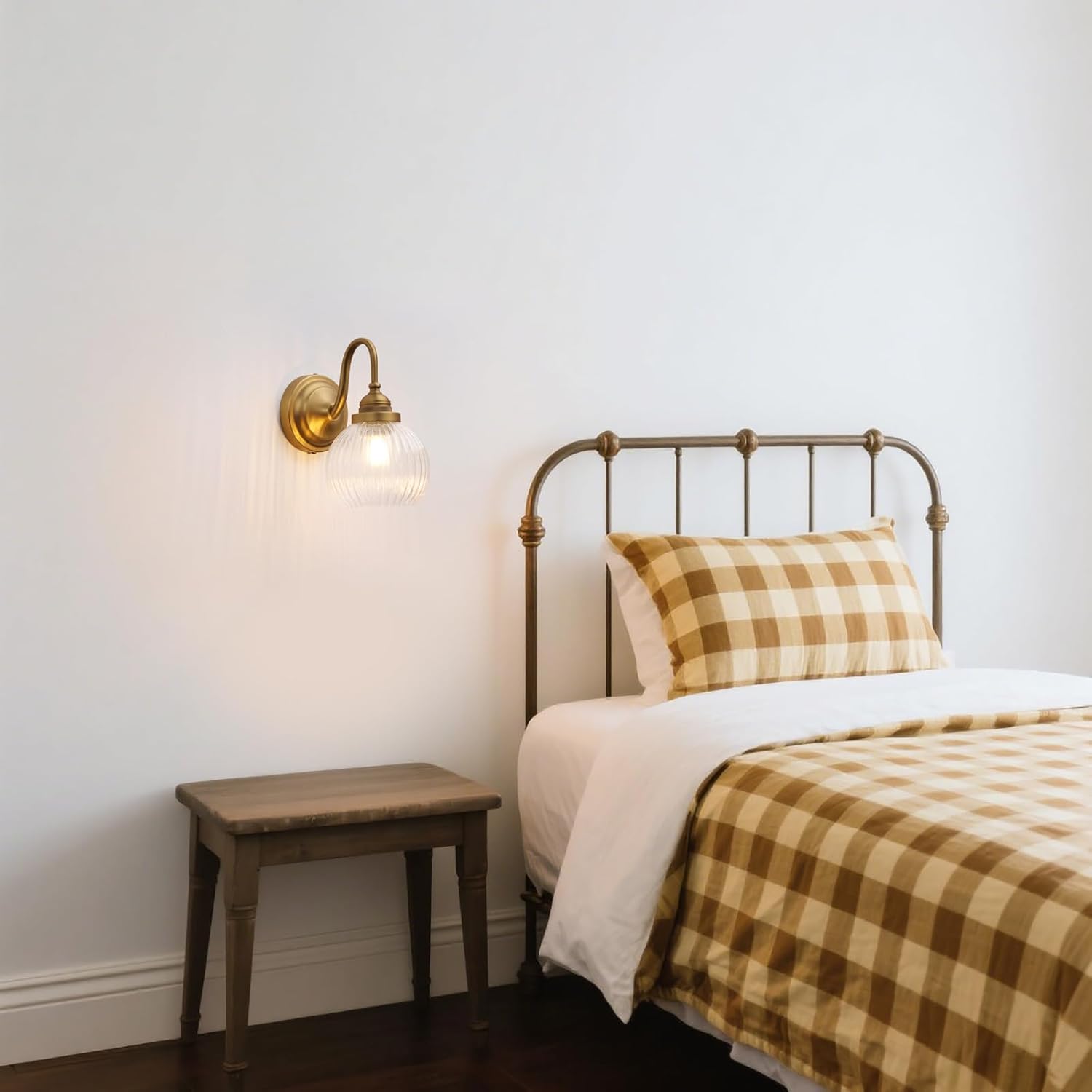 Vintage Single Hardwired Wall Sconce with 5.9” Round Clear Ribbed Glass Globe Shade Indoor Bathroom Vanity Wall Mounted Lamp Fixture for Bedroom Hallway