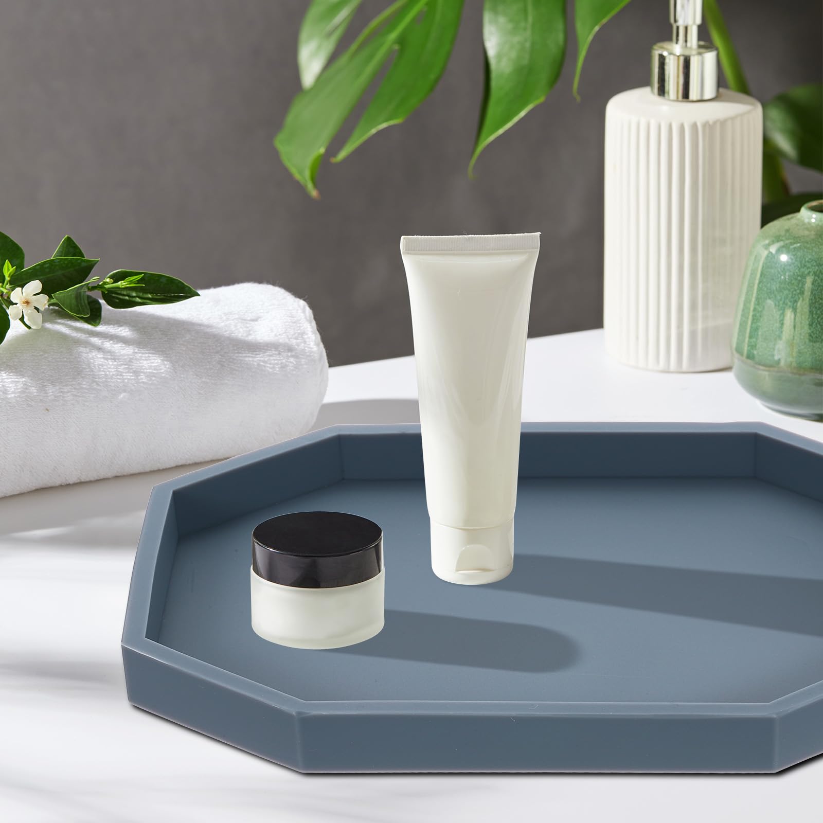 QUARKZMAN Vassoio Per Bagno 20 X 15 Cm Ottagonale In Silicone Per Sapone Portaoggetti Antiscivolo Antiurto Bianco Per Candele Chiavi Trucco