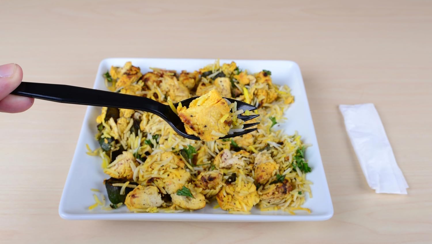 Daxwell Plastic Cutlery Kits, Medium Weight Polypropylene (PP), Spork, Napkin, Black, B10003362 (Case of 1,000)