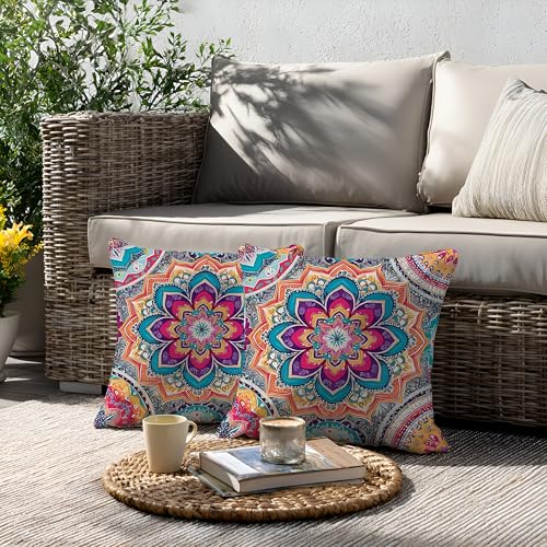 Gnoxaris Outdoor Kissenbezug Wasserfest Outdoor Kissen Wetterfest Dekorative Gartenkissen 45x45 cm Bunte Mandalas Wasserdicht Kissenbezüge 2er Set für Garten Sofa Wohnzimmer Bett