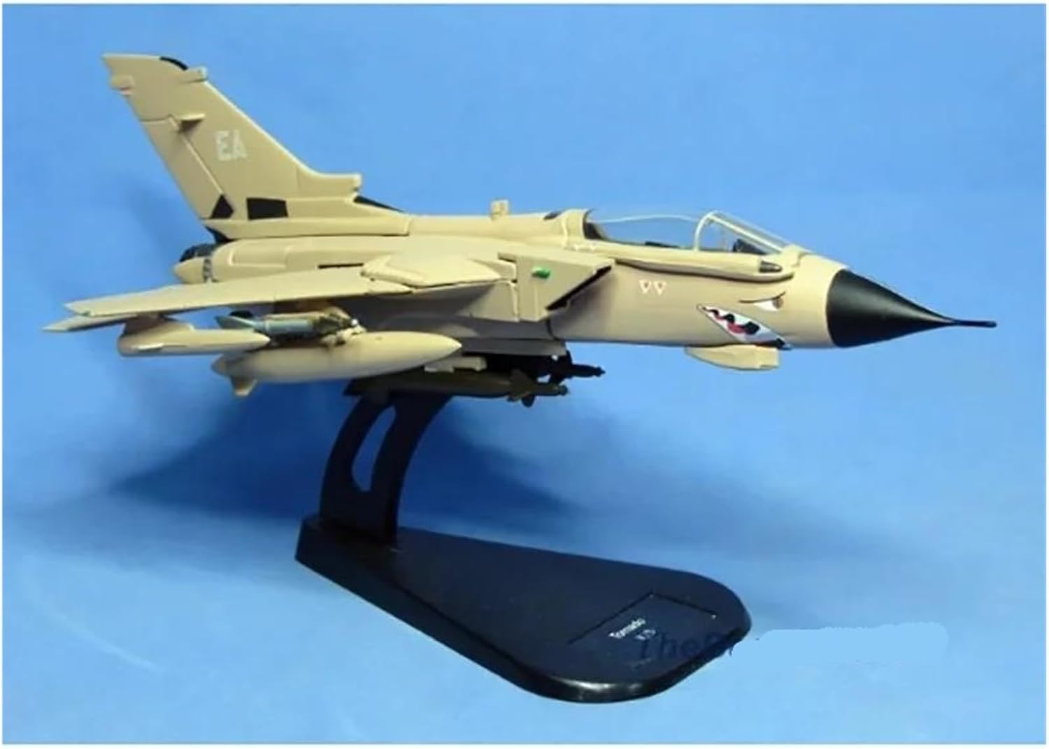 1/100 for Desert Storm Fighter Bomber Alloy Model Scale Aircraft Holiday Surprise Model Scale Metal Airplane