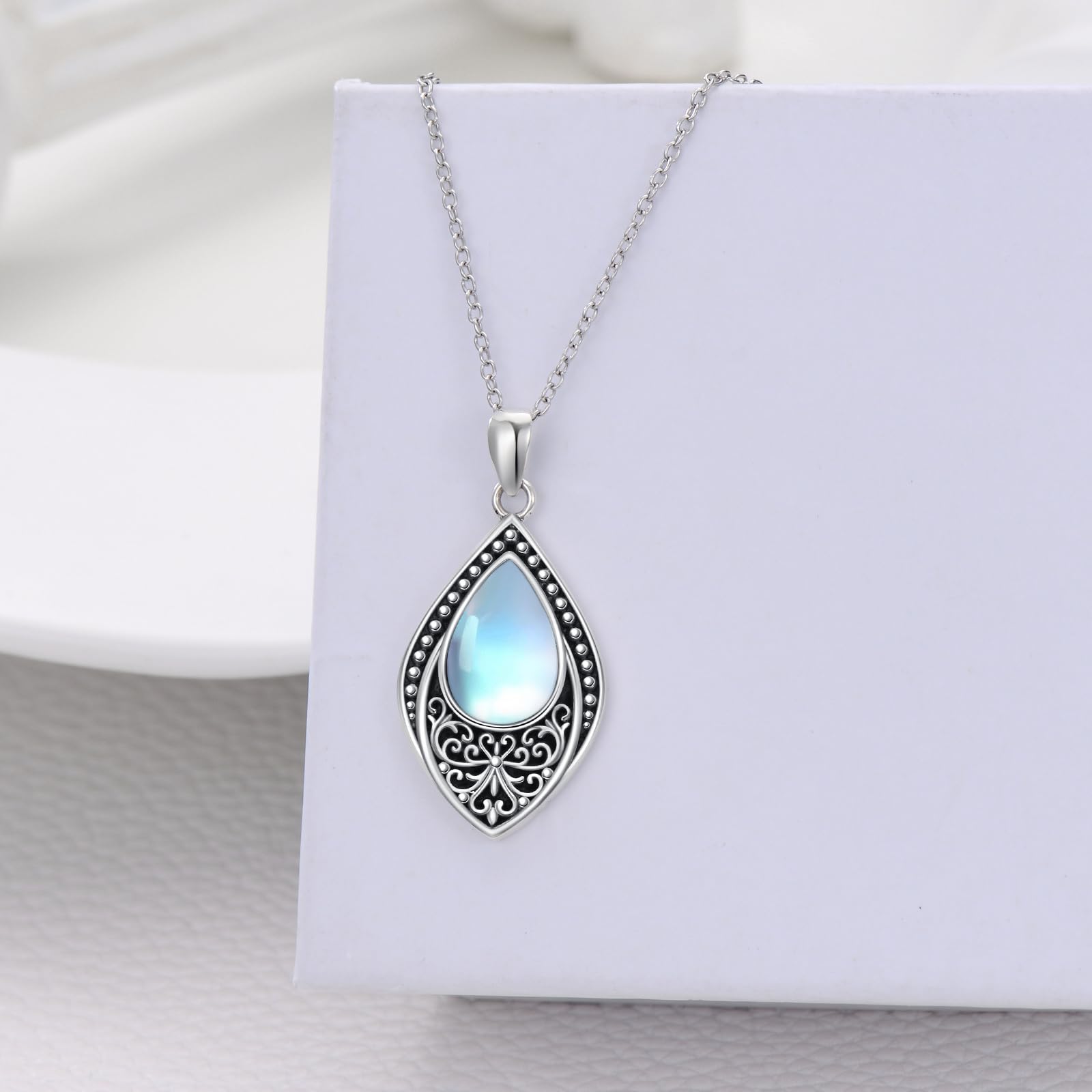 Collar con nudo celta para mujer, plata de ley 925, símbolo del infinito, piedra natal, colgante celta, regalo para mujeres y niñas