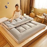 Notre matelas de sol est polyvalent, servant de matelas futon, de tapis de yoga, de lit pour animaux de compagnie, de tapis de jeu pour enfants, de tapis de sommeil ou de matelas pour invités. Idéal pour les adultes et les enfants, il offre confort et soutien. Son design portable vous permet de le garder dans votre voiture, vous assurant d'avoir une option de repos confortable chaque fois que vous en avez besoin. Parfait pour toutes les occasions