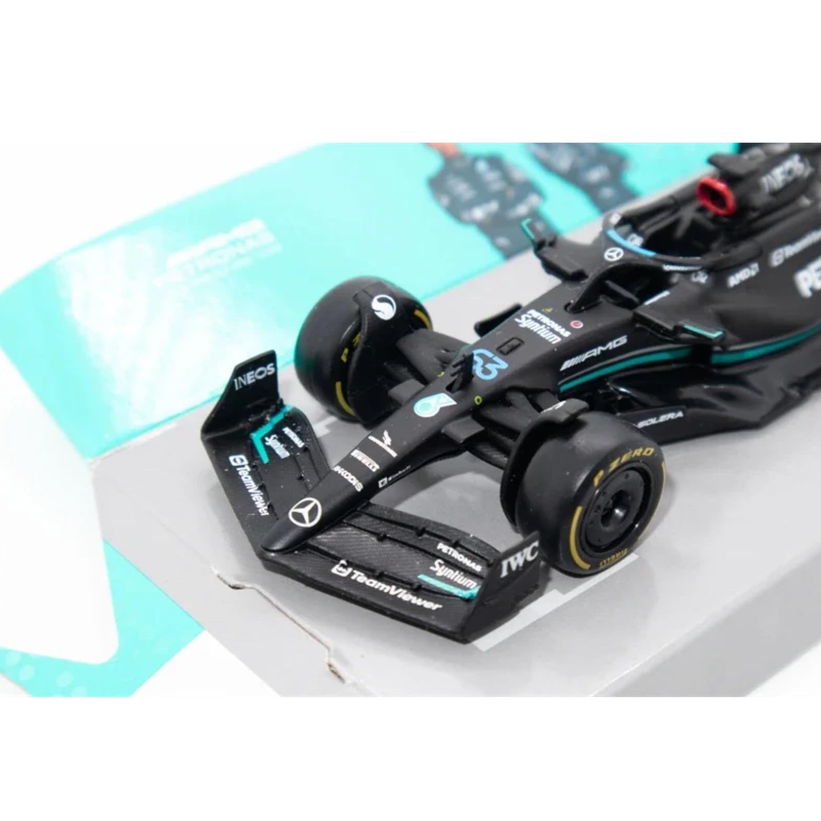 Bburago F1　4台セット1台おまけ 1/43 Bburago F1 4台セット1台おまけ 1/43 Bburago 1:43 4-Car Set