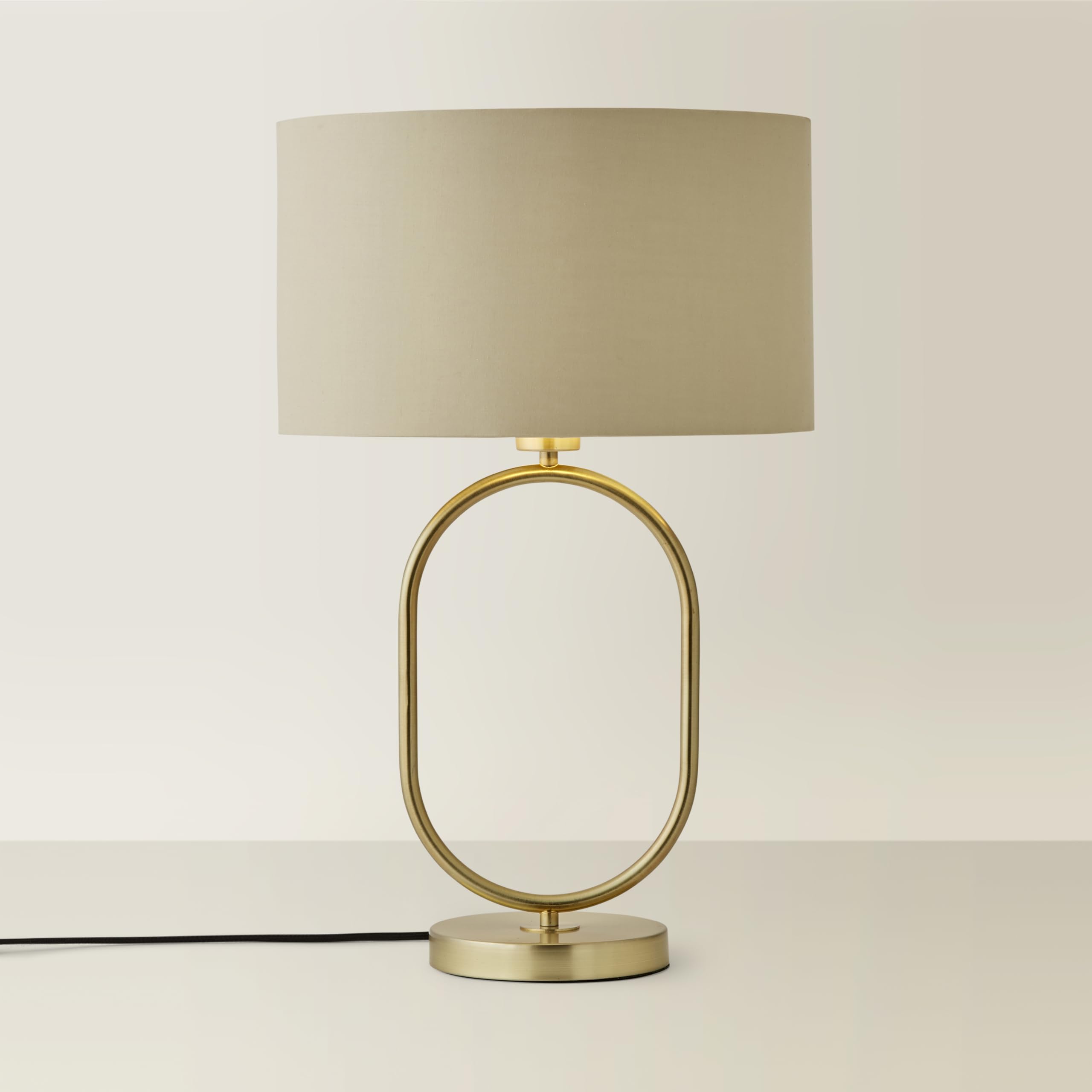 ValueLights - Oval Table Lamp - Brushed Gold - Beige