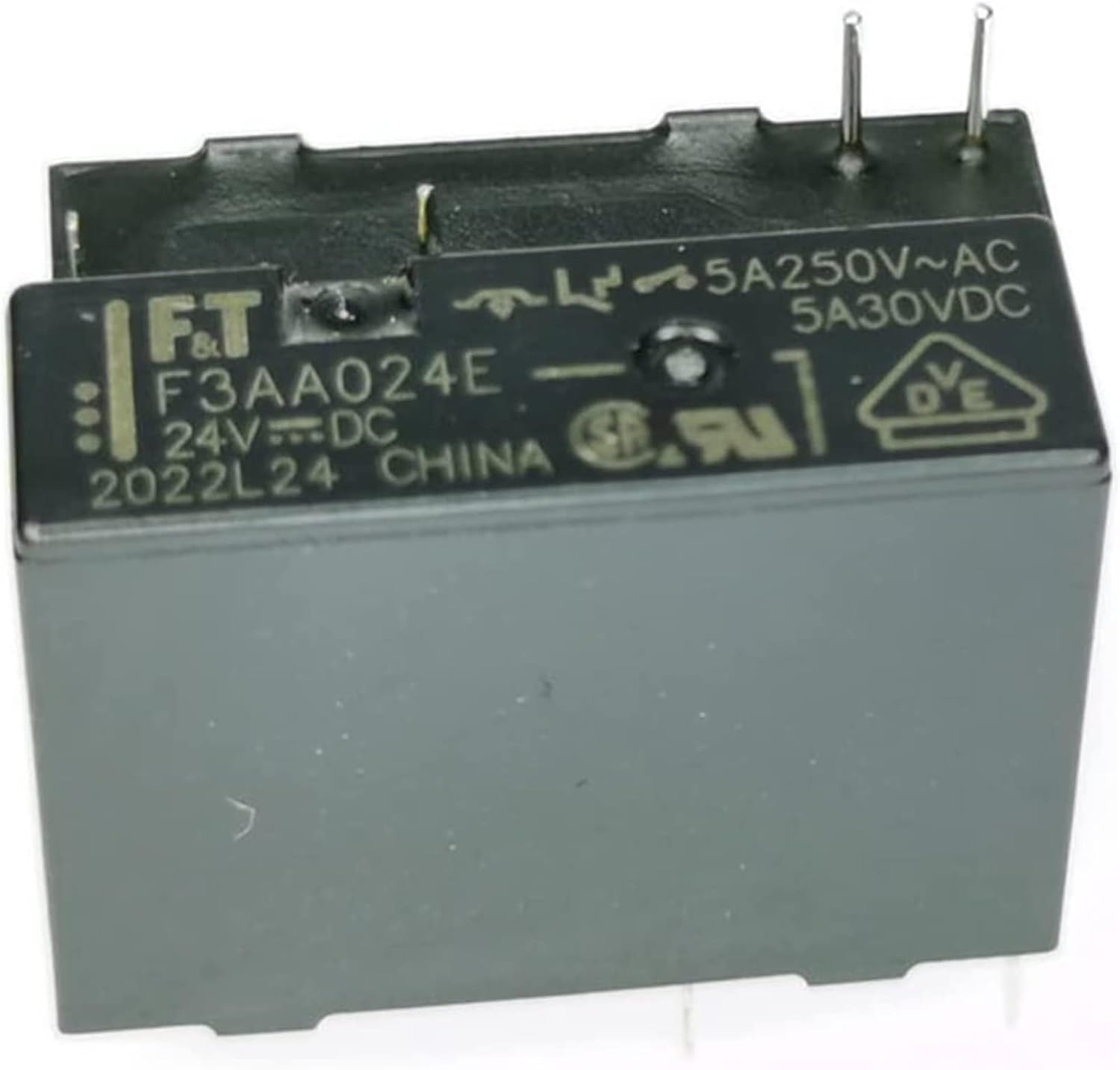 Relay 20PCS F3AA F3AA024E F3AA005E F3AA012E ALD112 5V 12V 24V DIP4(F3AA005E)