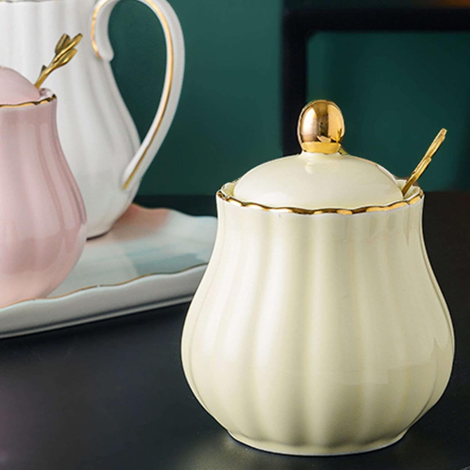 GERRIT Sucrier, sucrier avec Couvercle et cuillère, Pot de Stockage de Sucre, Pot à Sucre, Pot à épices, Pot à Sucre, Pot à sel, assaisonnement – ​​Rose – 300 ML (Couleur : Rose) (Color : Purple)