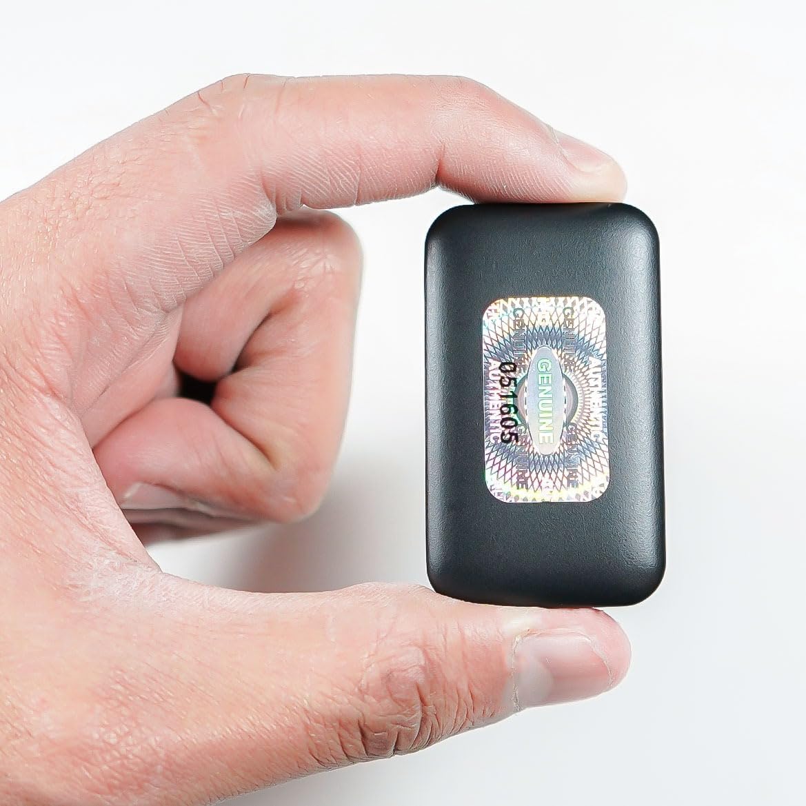 Espionaje de audio GSM con grabación de voz y rastreador GPS, escucha en tiempo real, llamadas remotas con amplificación de voz, protección contra robo de gran distancia (King Spy Guard F5)