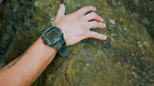 STF Smartwatch Deportivo Verde Kronos Warrior, Pantalla De 1.14 Pulgadas,  Impermeable Resistente Al Agua Medidor De Frecuencia Cardiaca, Medidor De  Pasos, Y Presión Sanguínea : Amazon.com.mx: Electrónicos
