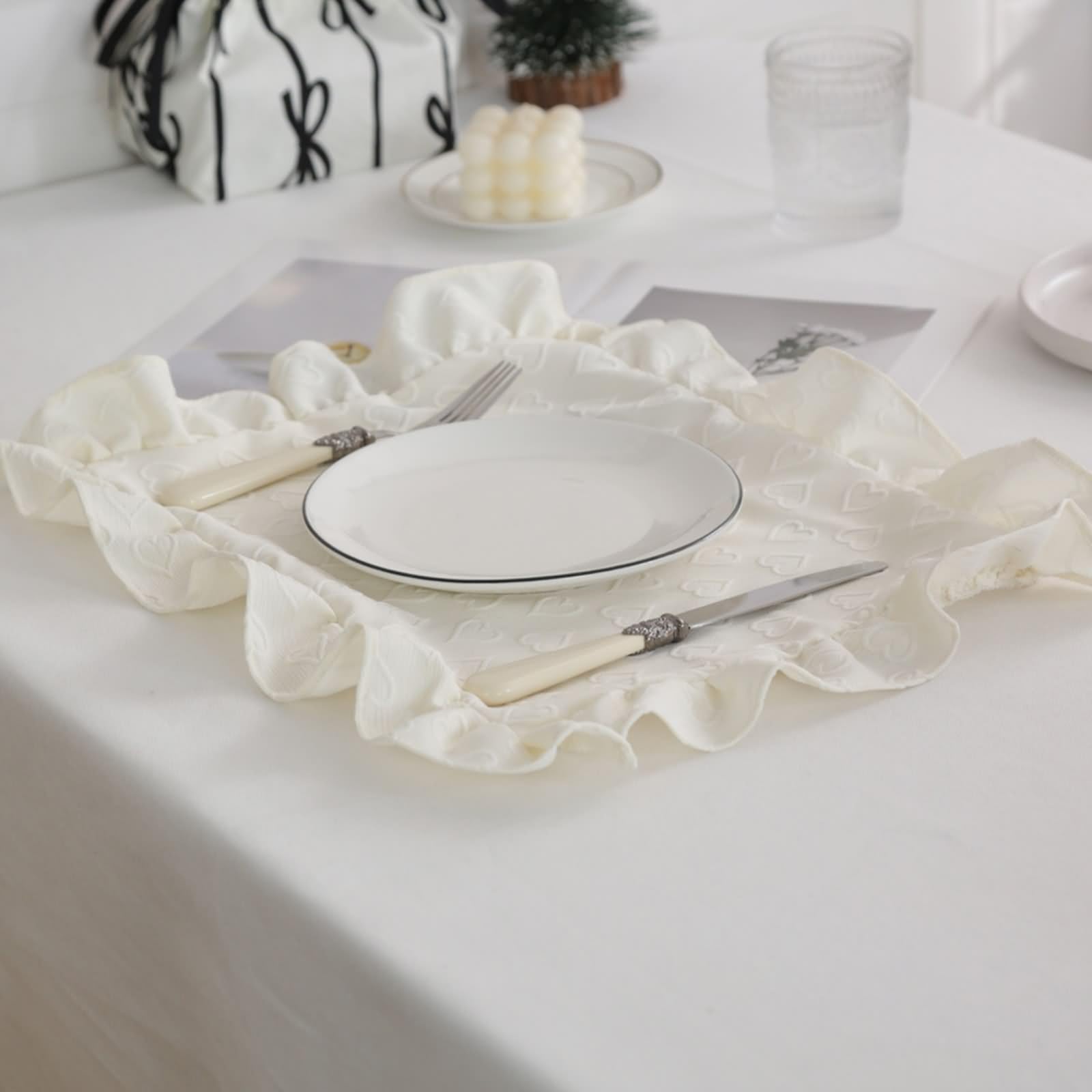 Tischsets Platzsets 4er Set, Platzset Beige Boho 38x45cm Einfarbige Herzstruktur Polyester