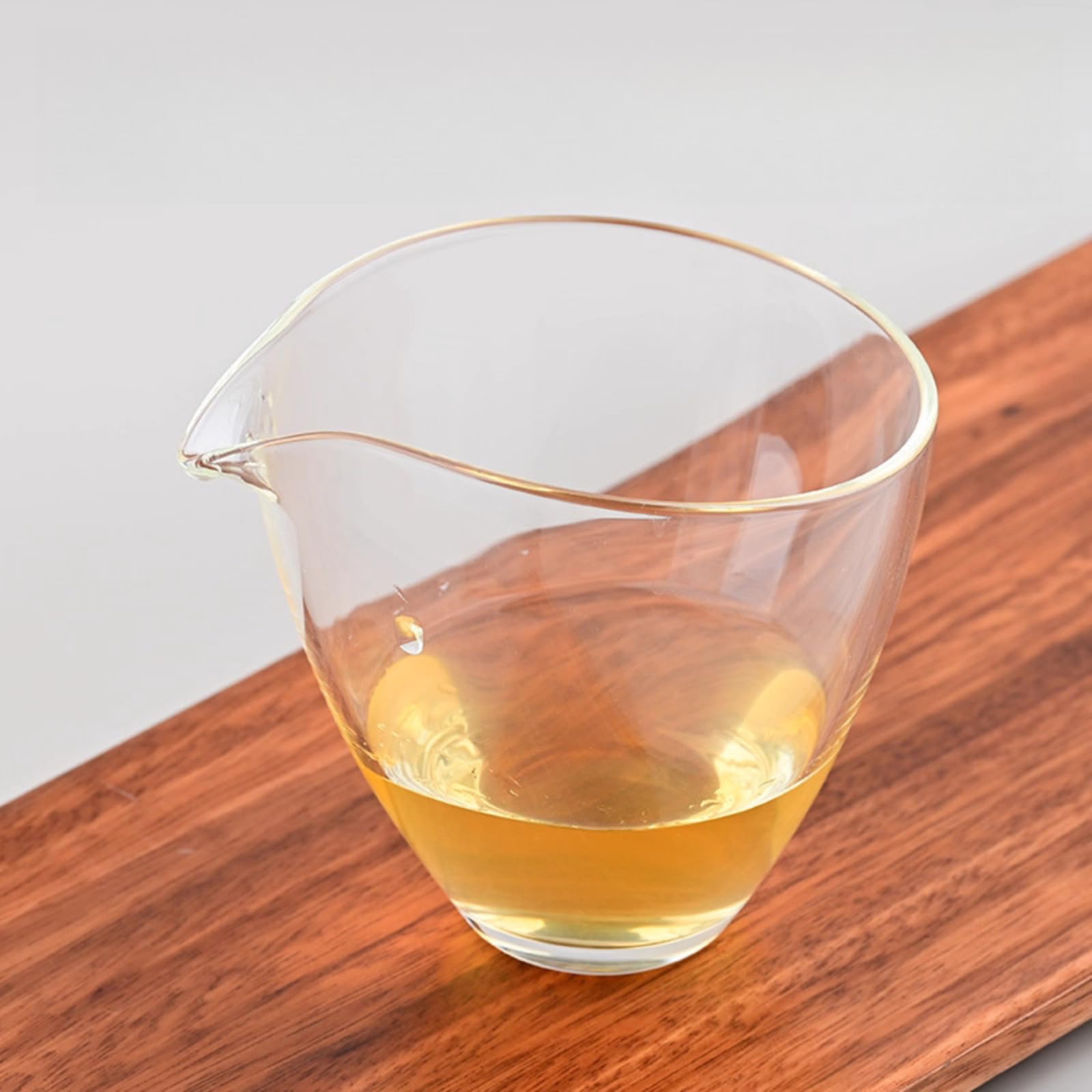 Tasse en verre irrégulière 250ml style japonais pour thé Kungfu