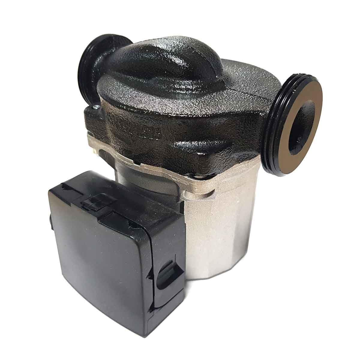 Recamania Pompa di Circolazione Caldaia WILO RS25/5-3P 230V | Interasse 130 mm | 3 Velocità | Connessione 1” 1/2 | Equivalente RS25/6-3P |