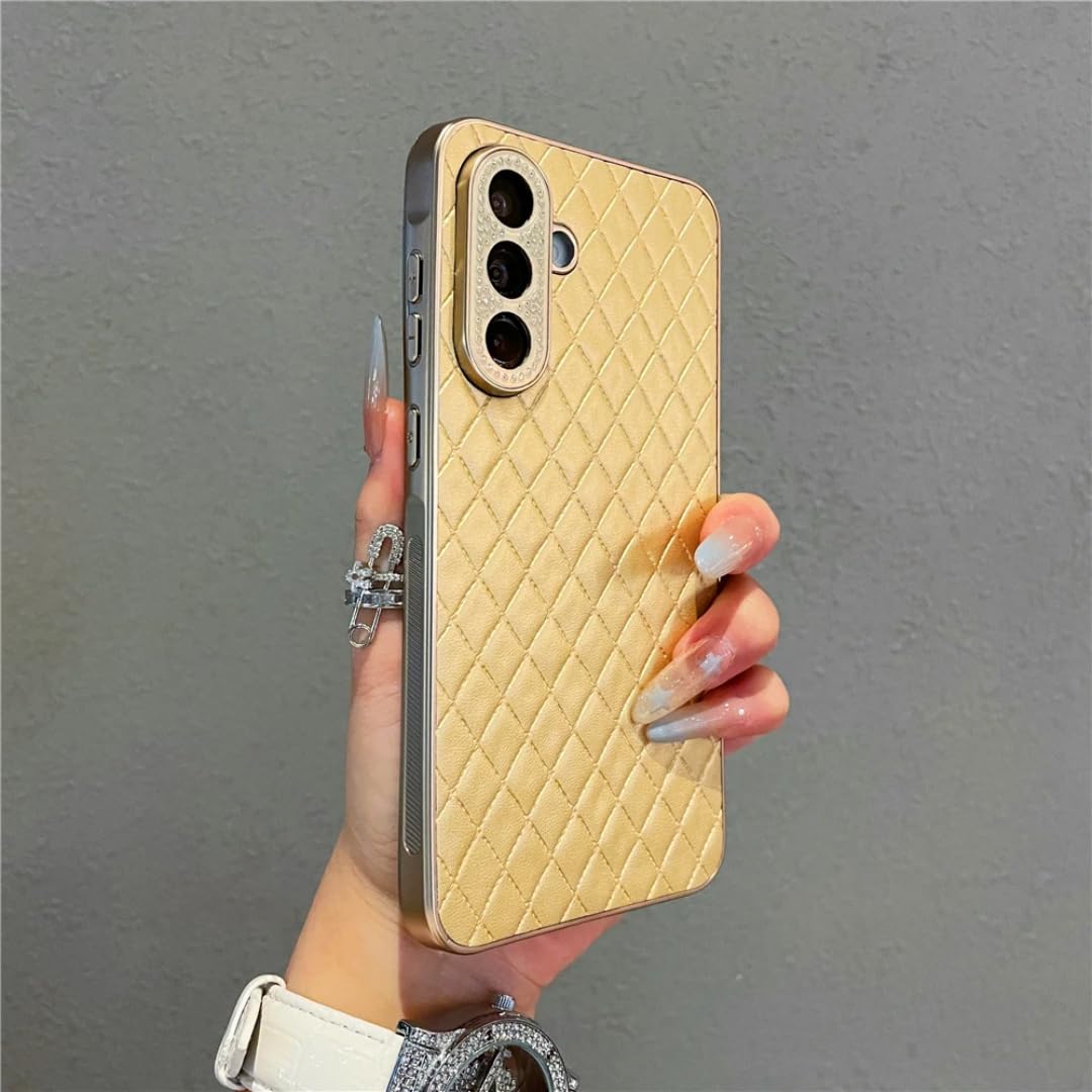 Coque Samsung A55 5G en cuir or brillant à motif quadrillé chic - 7