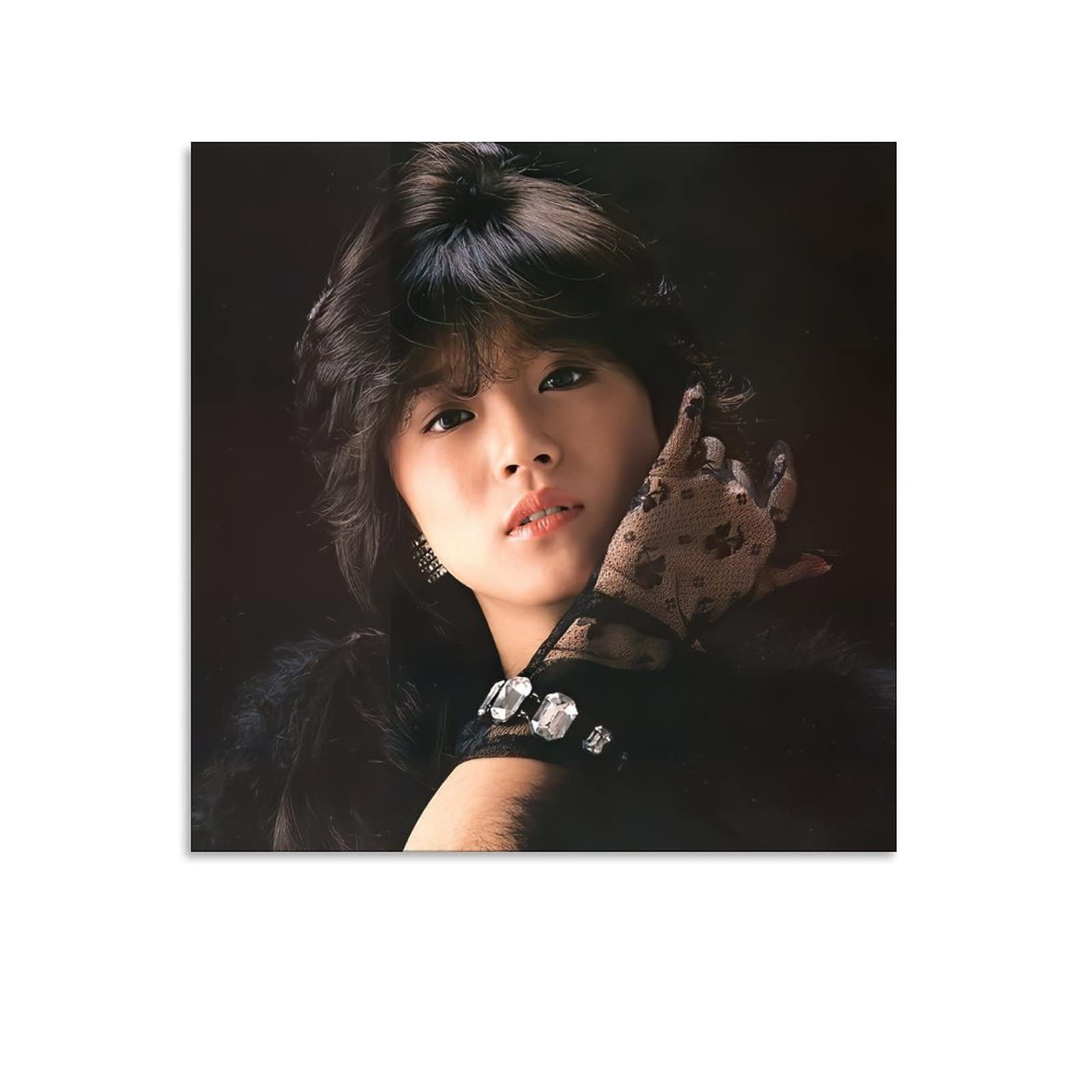 中森明菜　A2ポスター　新品額装付き　モノトーン 2025年最新】中森明菜ポスターの人気アイテム - メルカリ