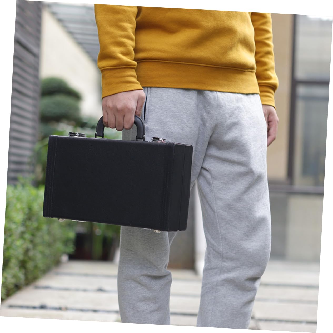 Levemolo Klarinettenkoffer für Sichere Aufbewahrung aus Leder mit Starkem Schloss Gepolstert und Robust Hartschalen und Staubschutz Schwarz Elegantes Zubehör für Musikinstrumente