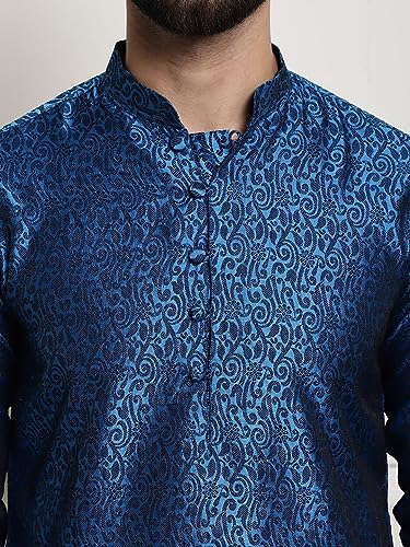 Image of SOJANYA Men's Silk Blend Kurta with Paisley Design