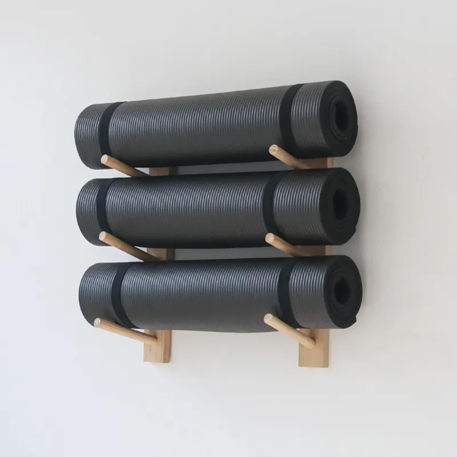 Support Rangement Tapis Yoga Porte-Tapis de Yoga Mural Multicouche,Points de Rangement en Bois de Yoga en Bois Équipement de Gym de Gymnase Étagère pour Studio de Bureau(Size:3 Layer 55cm)