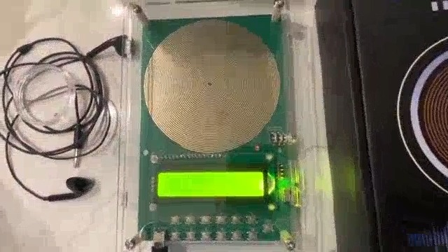 YOUさま　合計８点 Amazon.com: 0.01Hz-200kHz Adjustable Frequency Generator for