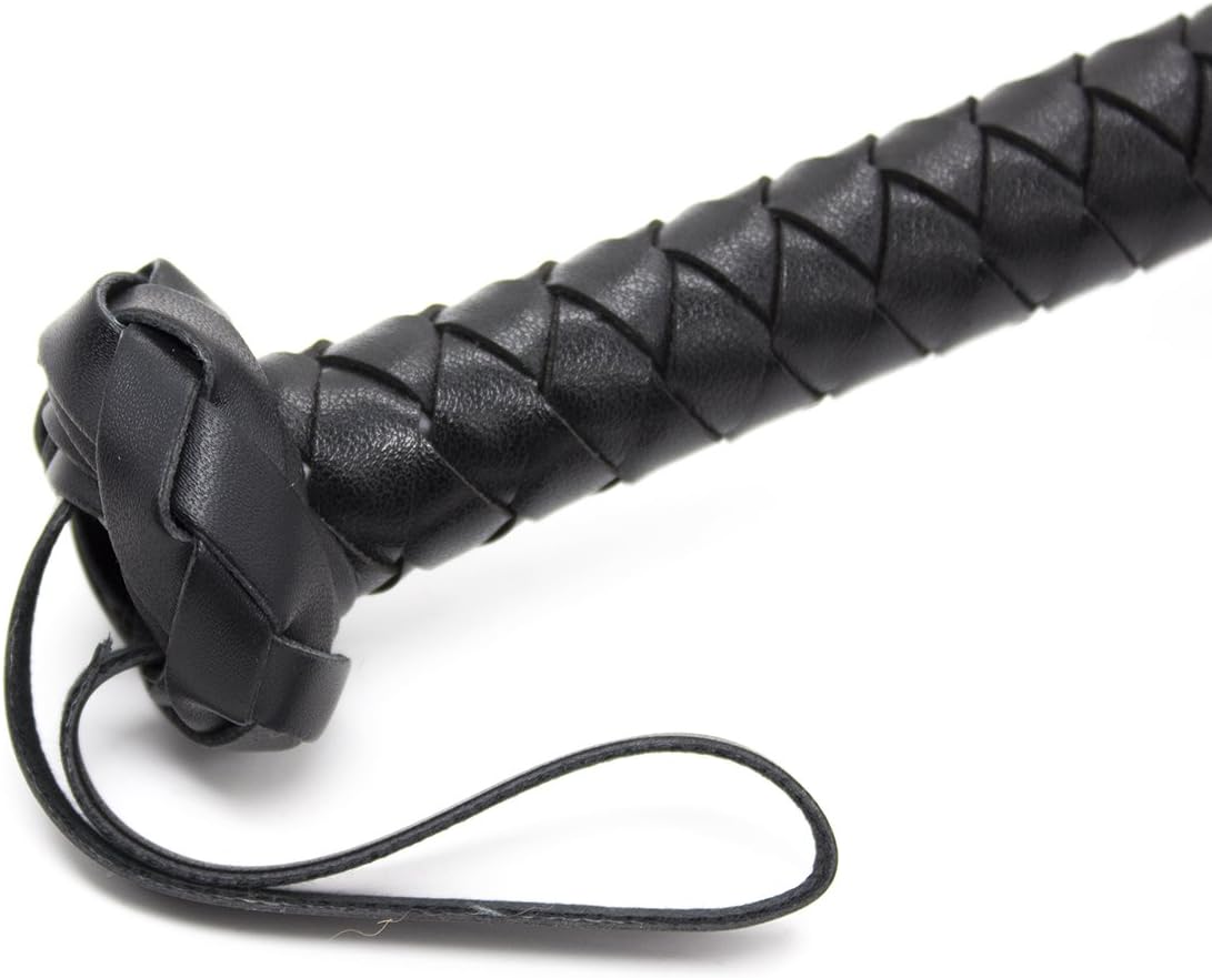 Black Fox Tail Whip， Bright Leather Whip,Whip, Horse Riding Crop, Role-Playing Props,