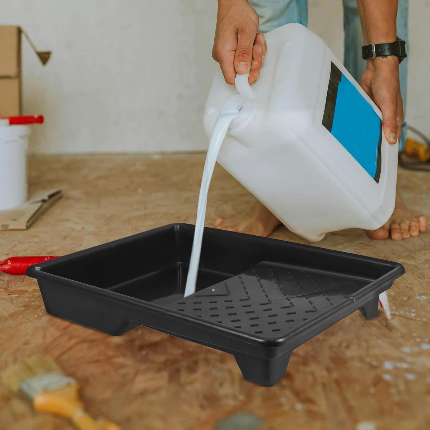 CALLARON 2pcs Small Plastic Paint Trays with Rollers Plate Kit, Black Paint Pail Liners for Wall Painting and Home Improvement
