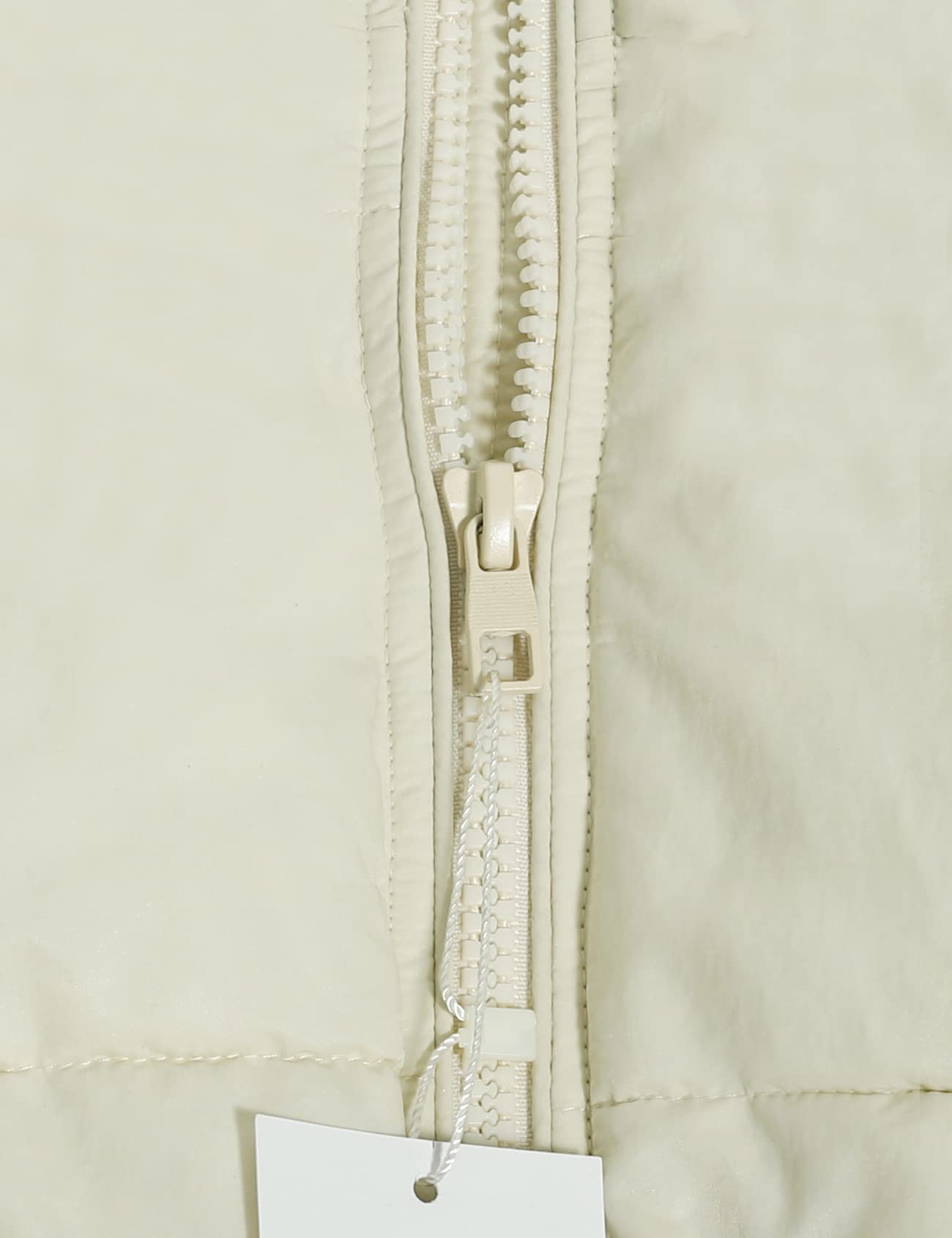 Kissonic Women's Padded Down Vest Puffer Stand Collar Zip Up Crop Sleeveless Jacket