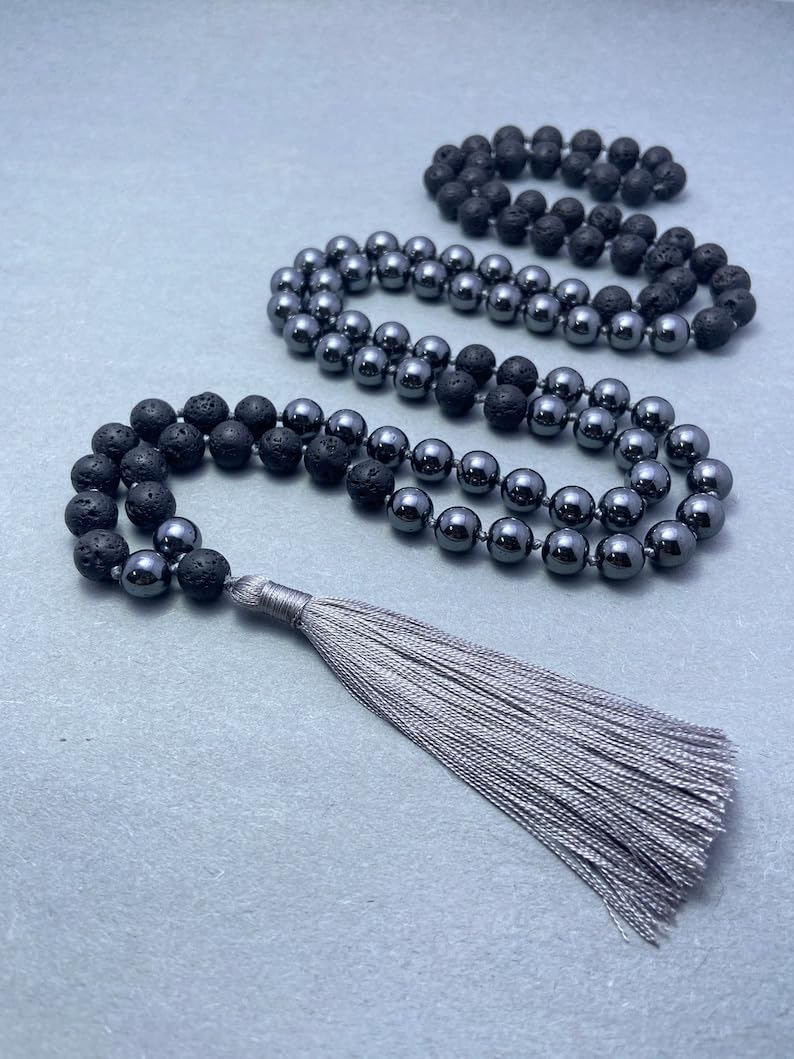 LKBEADS Naturalny hematyt i czarna lawa 8 mm 108 koralików mala, duchowe, koraliki medytacyjne, Reiki, Japa Mala, buddyjskie koraliki modlitewne, bransoletka do jogi, koraliki lecznicze, 34inch,