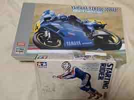 1/12スケール ソノートヤマハFZR750 クリスチャン・サロン プラモ完成品 1/12スケール ソノートヤマハFZR750 クリスチャン・サロン