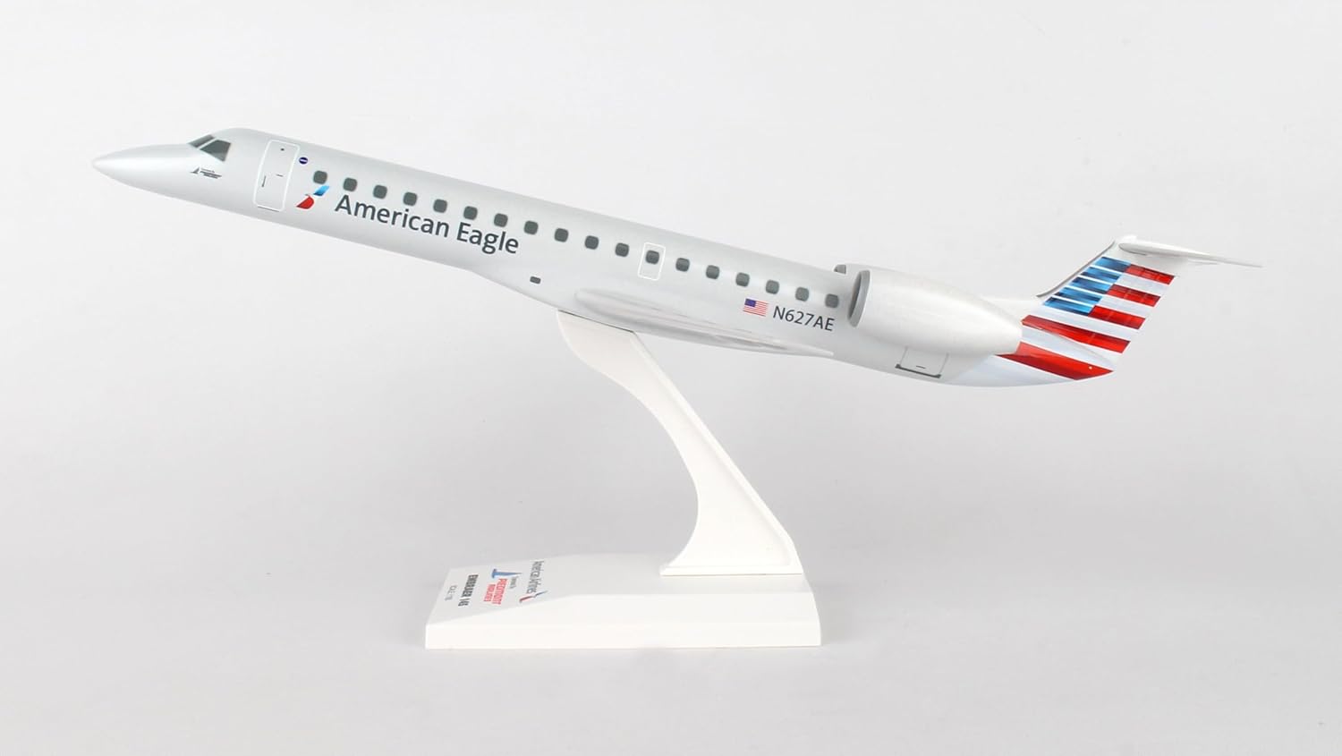 Skymarks Daron American ERJ145 Piedmont 1/100 (SKR906)