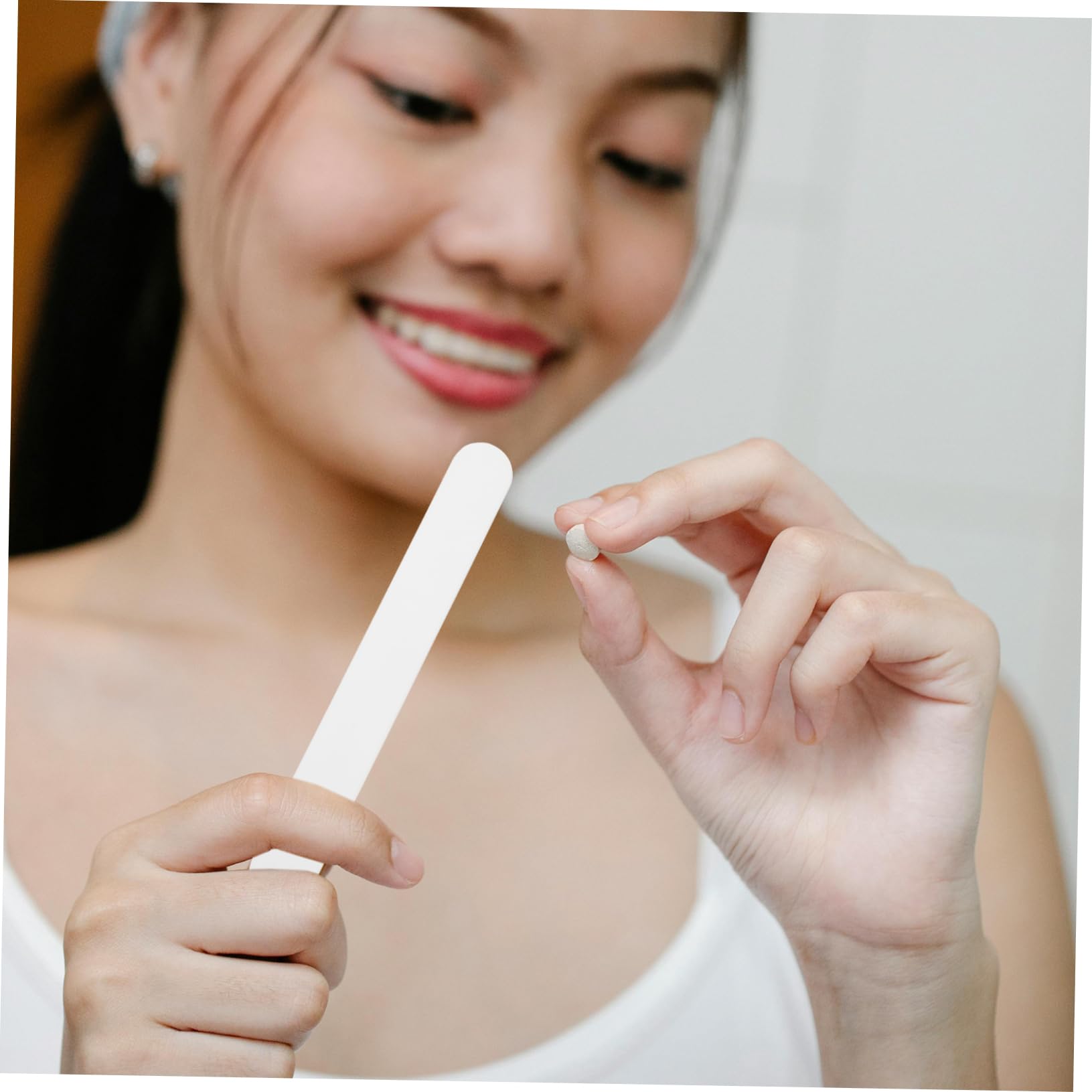 ULTECHNOVO Lot de 75 spatules aromatisées pour langue, abaisse-langue pour enfants, bâton de langue en vrac, bâtons de glace pour travaux manuels, matériel médical blanc, en bois pour enfants