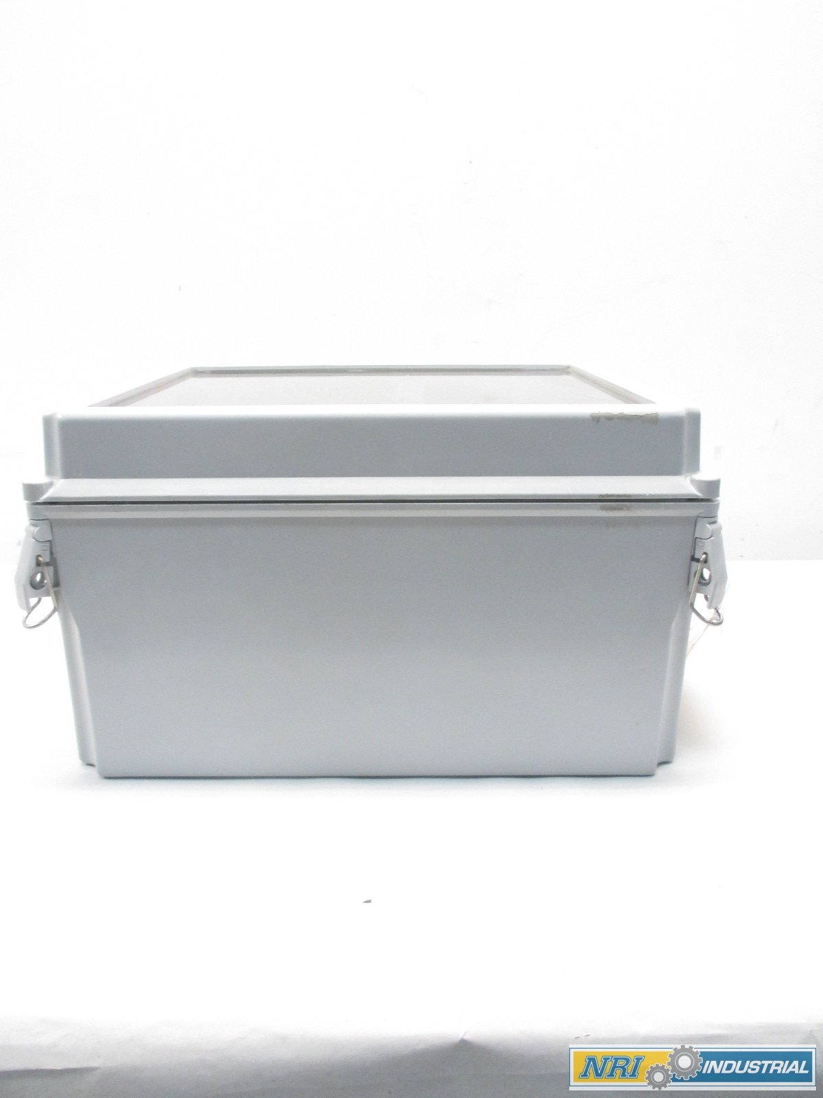 NEW HOFFMAN A14128CHQRFGW 14 IN FIBERGLASS 12 IN 8 IN ENCLOSURE D435281