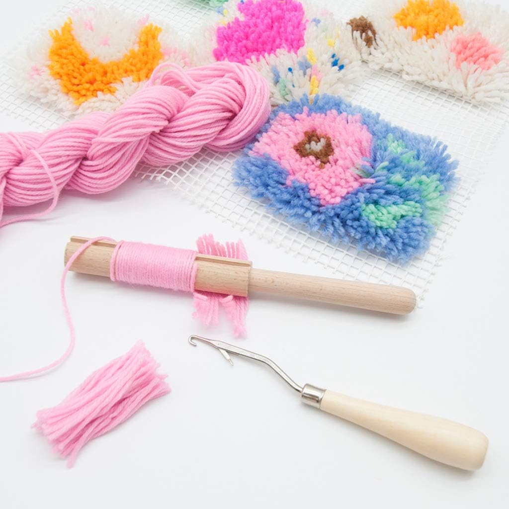 Laikoutd 2pcs / Set Wooden for Latch Hook Yarn Cutter Tool for Tapestry Carpet Rug Making Embroidery Decor Light Up Crochet Hooks Complete Set