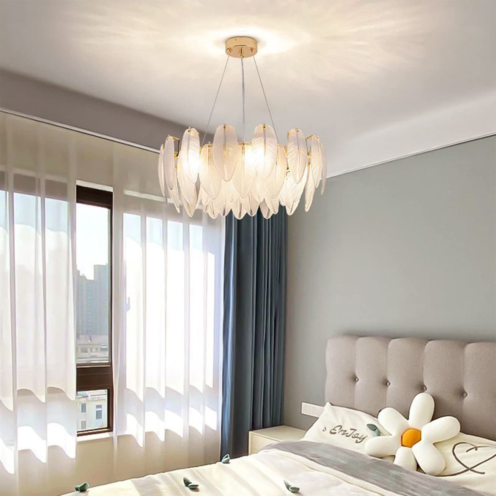 Lustre moderne en cristal pour illuminer un îlot de cuisine chic