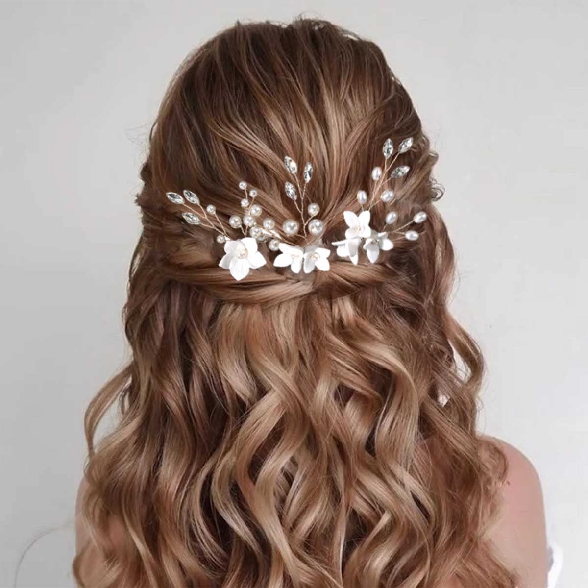 Accessori e fasce per capelli da damigella d'onore Lace & Favour