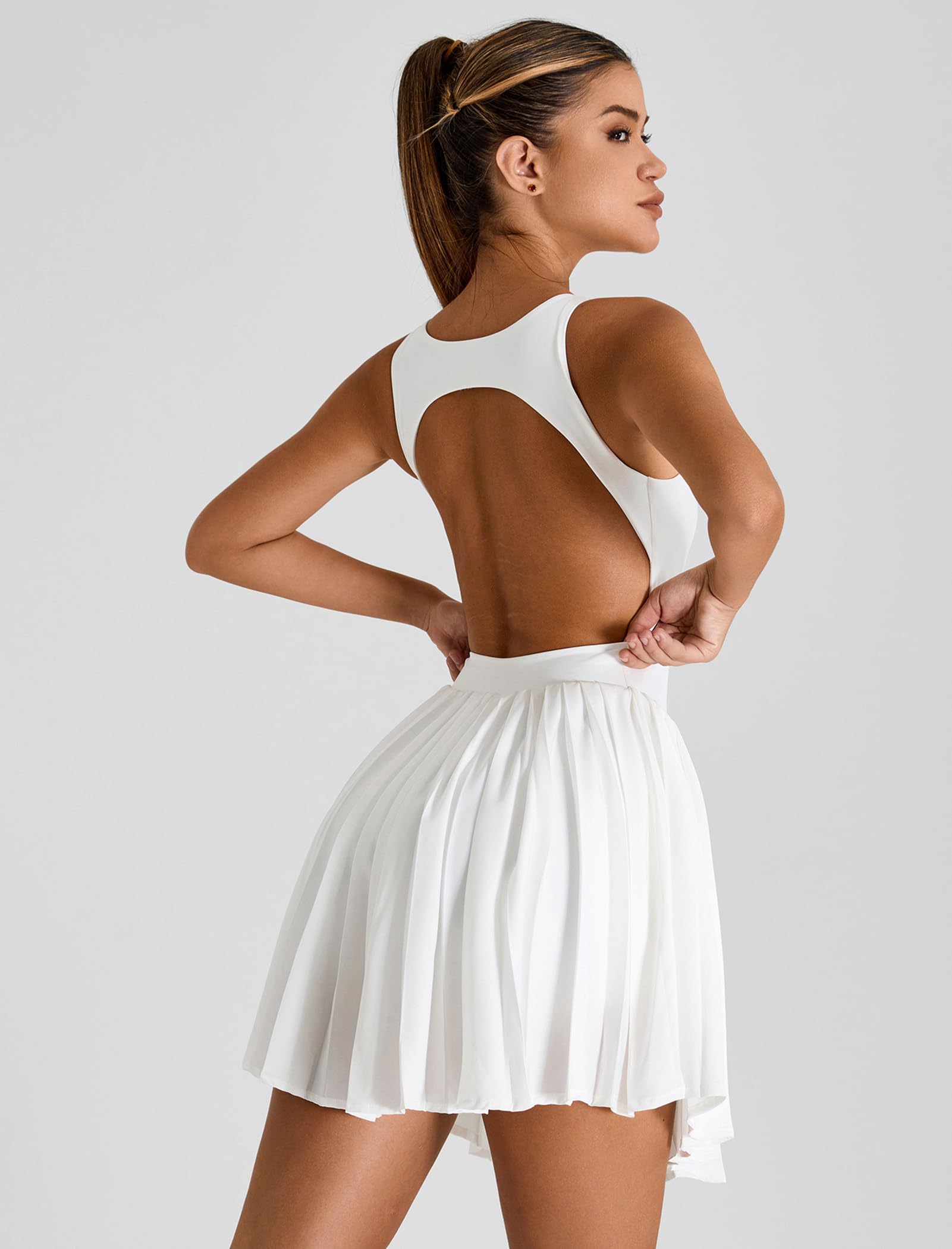 AGYMNX Robe de Tennis Femme avec Soutien-Gorge et Short Robes de Golf sans Manches Eté Casual Sport Athlétique