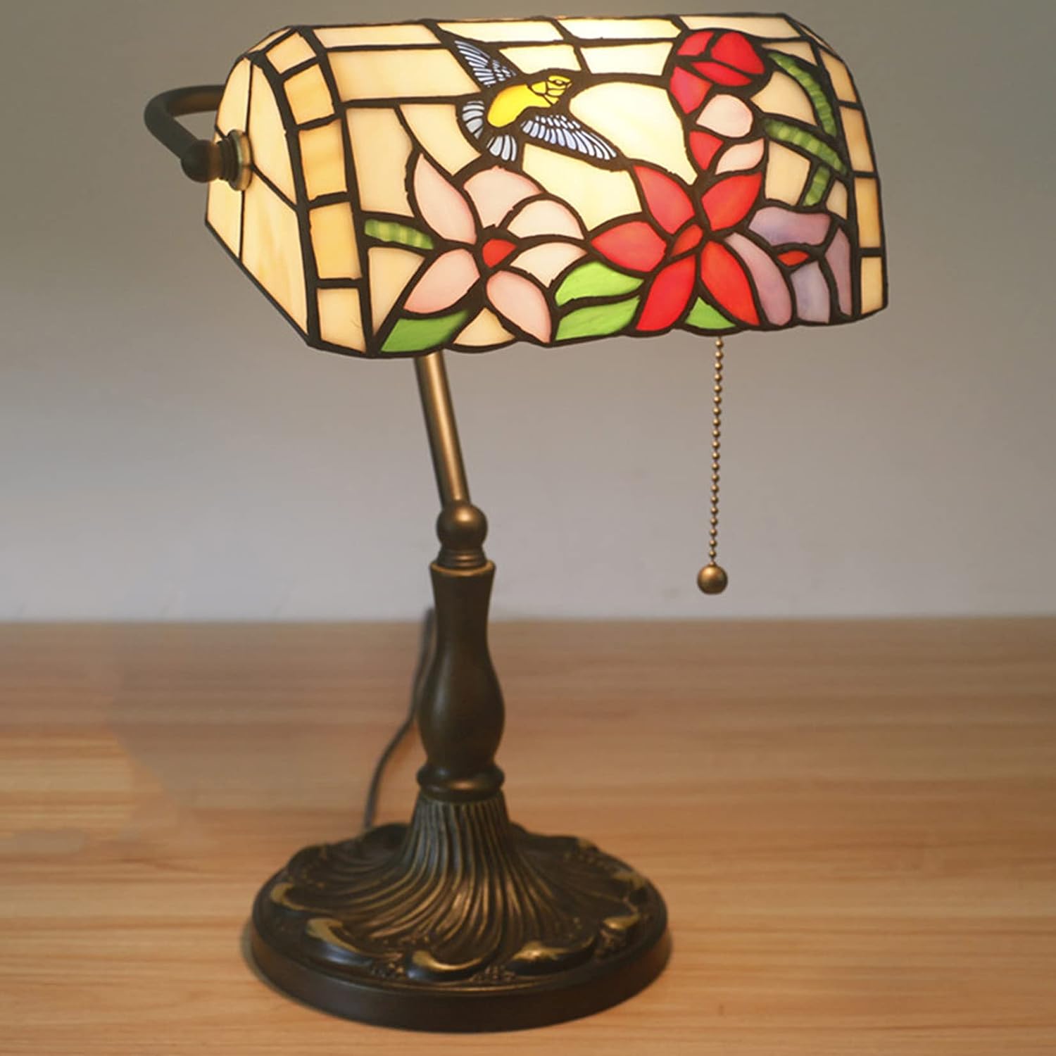Banker Table Lamp 10Inch Vintage Tiffany Style Stained Glass Pastoral Rose Tulip Shade Desk Decoration Lamp Bedside Study Room Reading Lamp with Pull Chain Switch,Bird