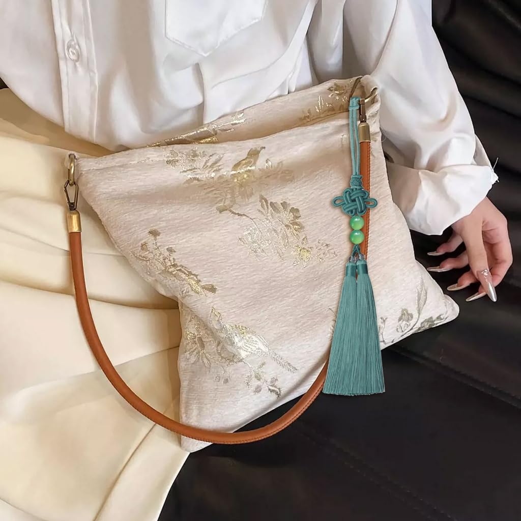 Handmade Ethnic Styles Two-Color Tassels Auspicious Knot Hanging Pendant Home Decoration Fashion Keychain Accessory