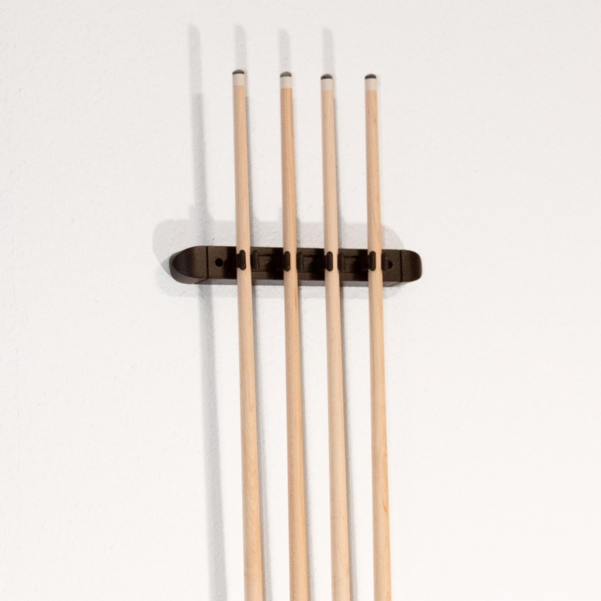 Winsport Billard Queue Wandhalter 2-teilig. für 4 oder 6 Queues, Billardqueue Halterung aus hochwertigem Rubberwood/Holz schwarz