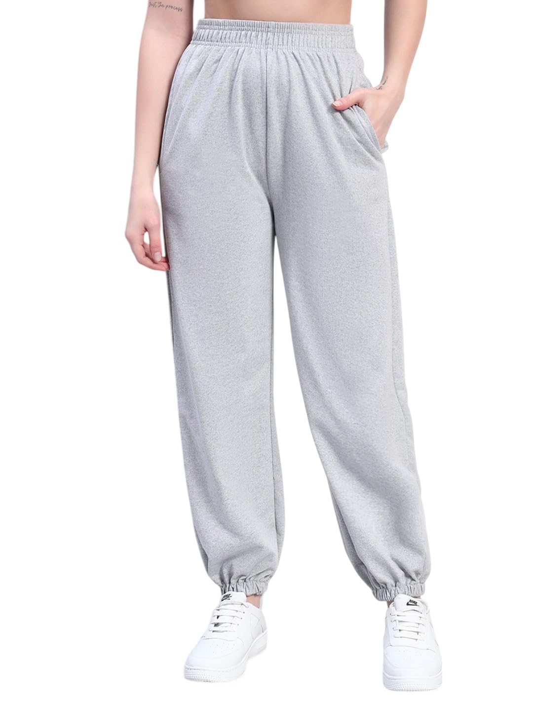 Q – RIOUS Women’s Jogger Style Track Pant