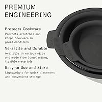 Vista 3 de Made In Cookware - 3 Piece Set (Includes 8",10",12") Frying Pan Protectors - Graphite - Molded Silicone - Dishwasher Safe