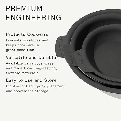 Miniatura 3 de Made In Cookware - 3 Piece Set (Includes 8",10",12") Frying Pan Protectors - Graphite - Molded Silicone - Dishwasher Safe