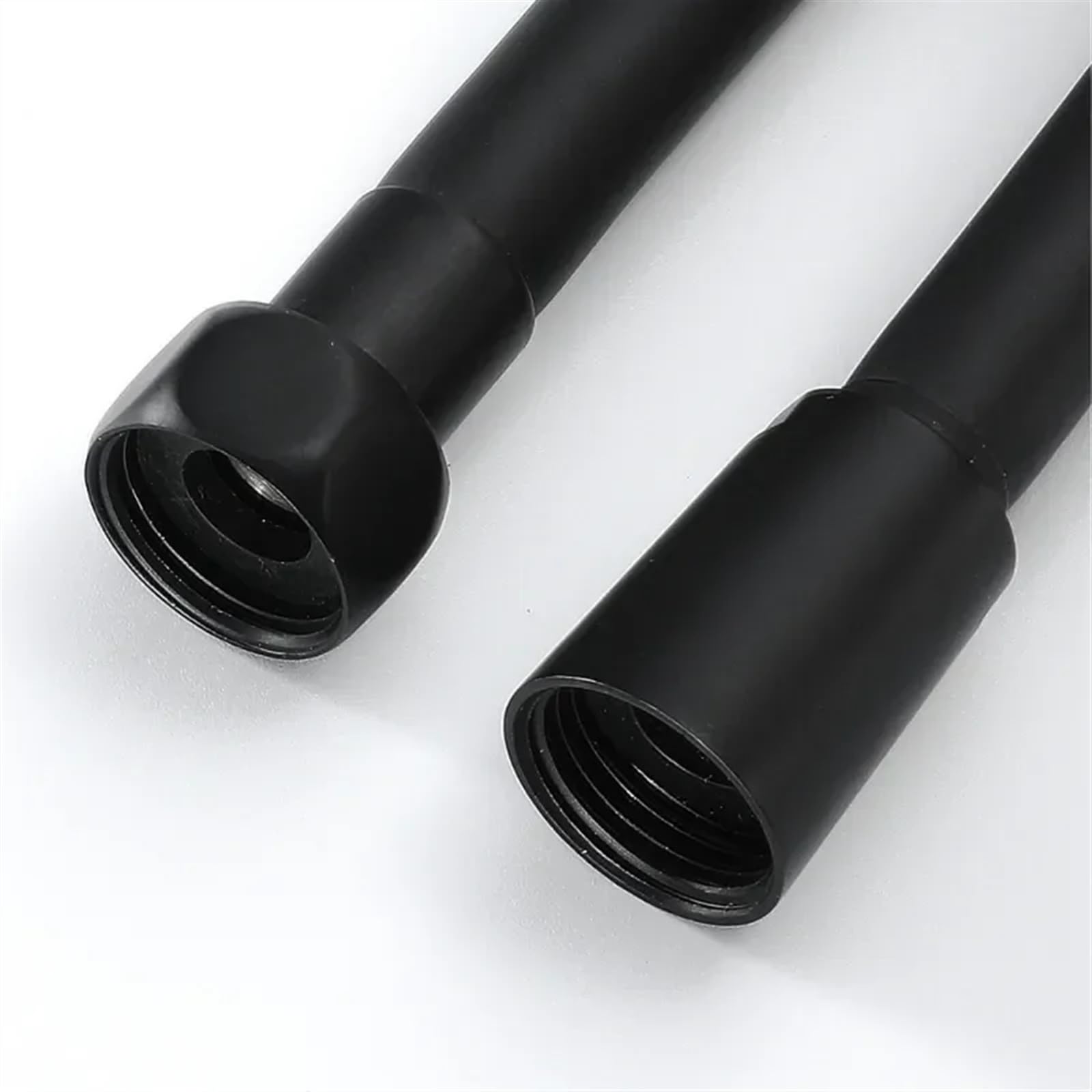 Manguera de ducha flexible con muelle Manguera de ducha negra, montaje de baño, tubo de baño suave de PVC, tubería de agua de 1,5 metros(Silver)