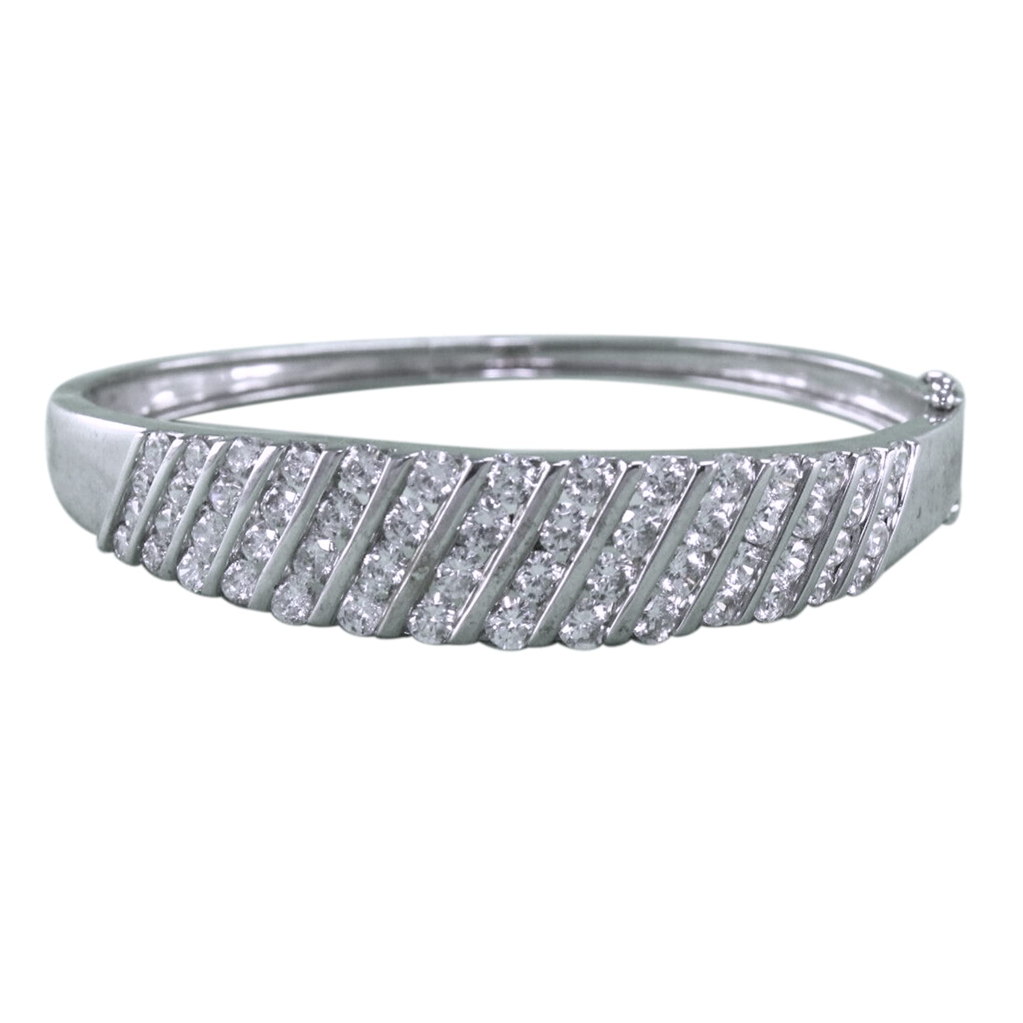 Pretty Jewels 6 75 Carat ctw Round Cut White Natural Diamond Cluster Bangle Bracelet In 10k Or 14k